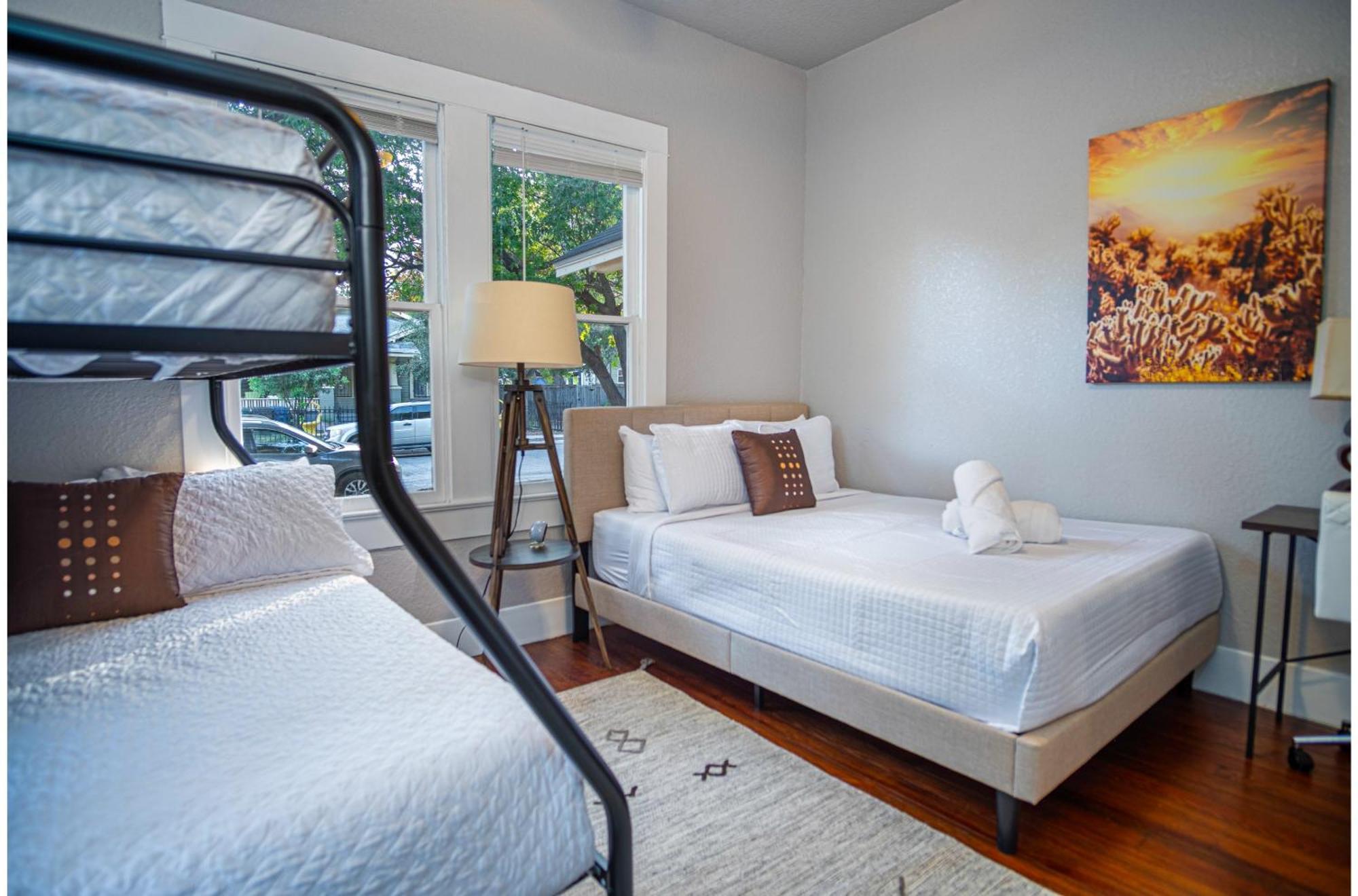 Chic Downtown Farmhouse With Garden And Bbq Grill 샌안토니오 외부 사진